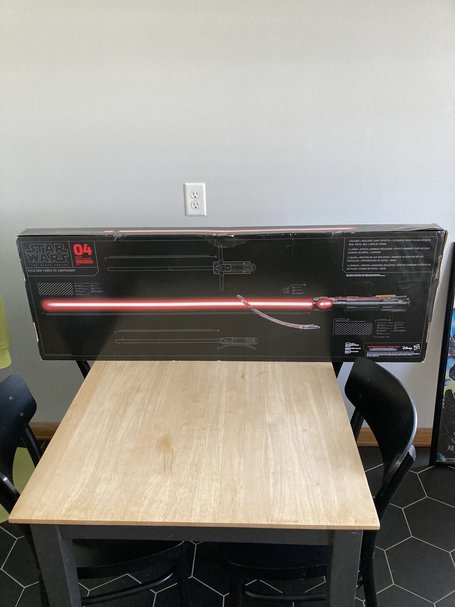 Kylo Ren Star Wars Black Series Force FX lightsaber